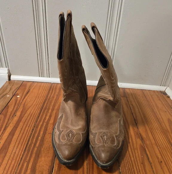 Upcycled | Shoes | Masterson Boot Co Tan Leather Cowboy  display picture 1